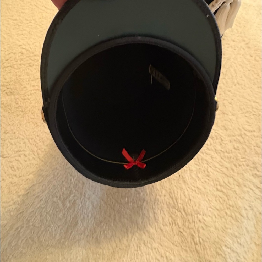 Black with Red Plumes/ Wooden Solider Hats - Picture 3 of 4